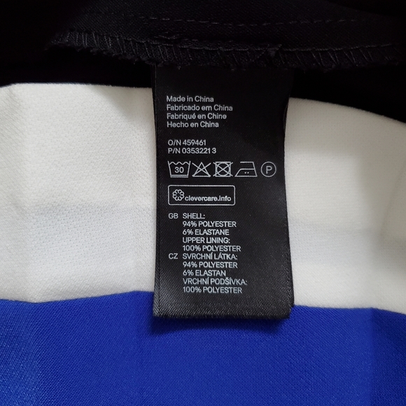 H&M Pleated dress Size 6 - Picture 6 of 6